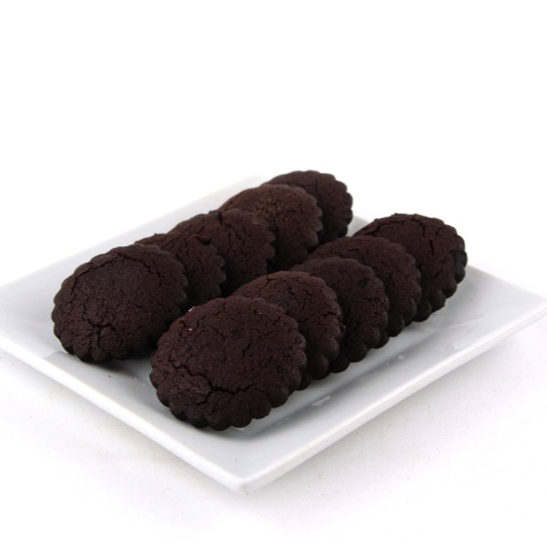 Dark Chocolate Soble by La Bamboche Patisserie